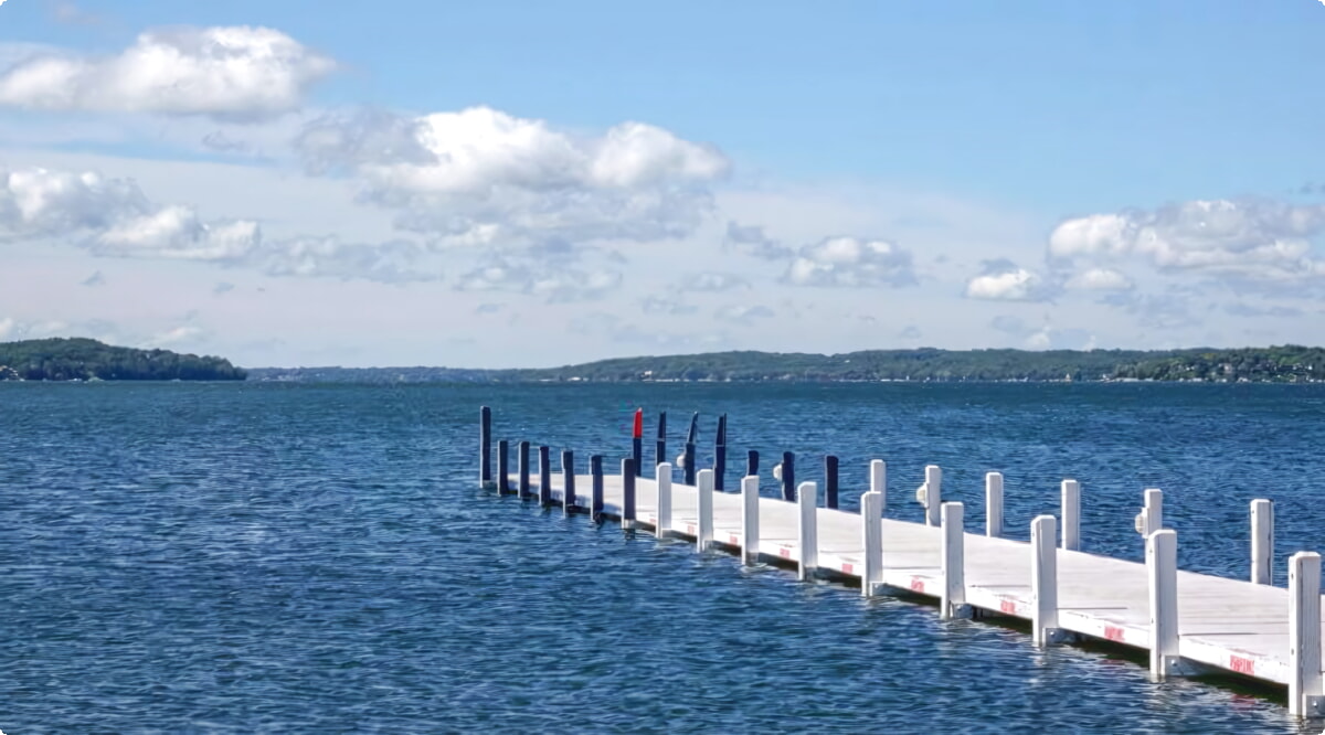 Nejlepší možnosti pronájmu aut u jezera Fontana-On-Geneva